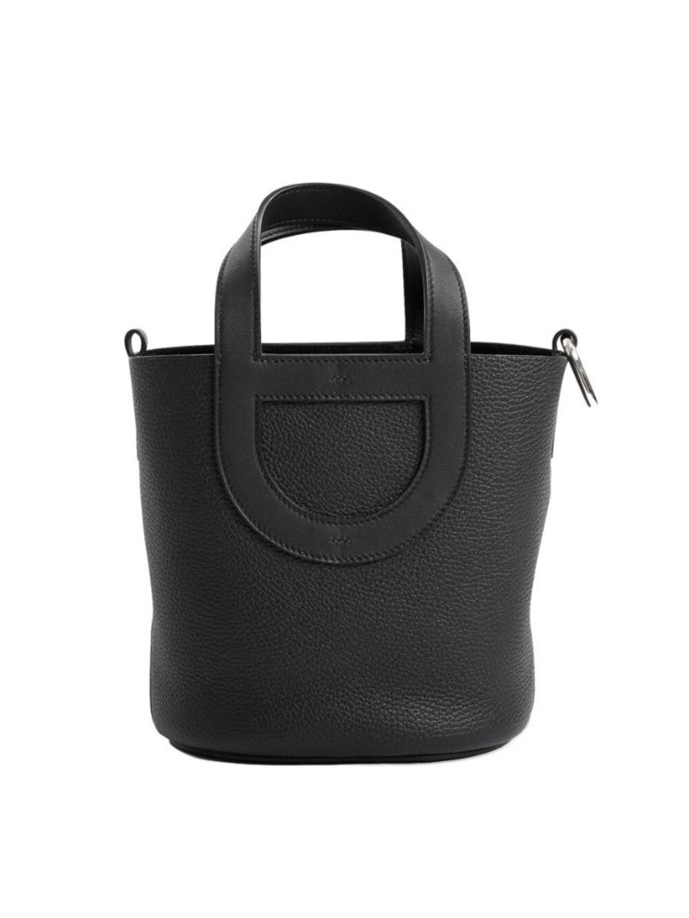 Hermes Handbag in the Loop 18